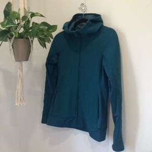 UNDER ARMOUR - Cold Gear Sports Sweat Shirt